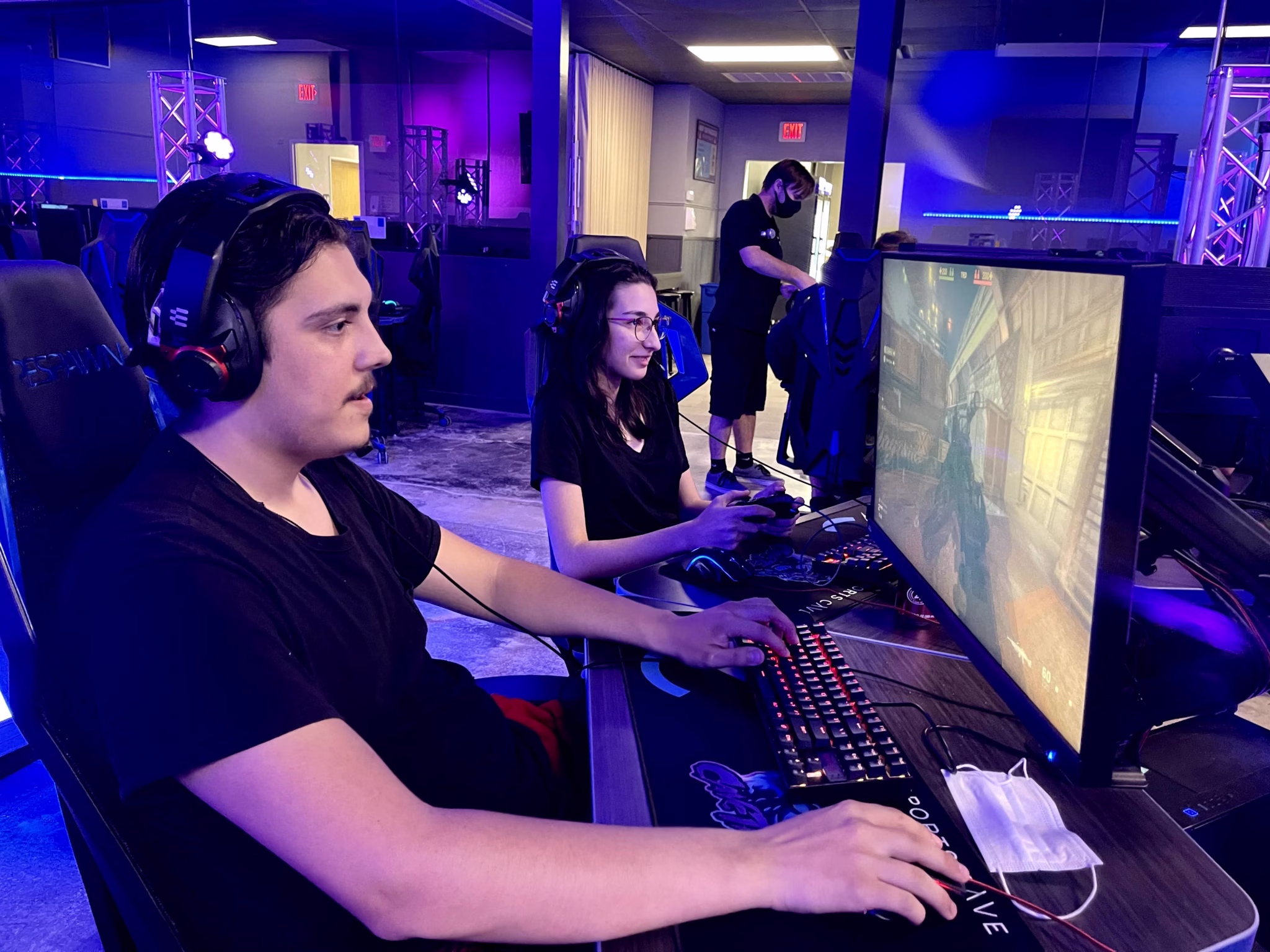 Couple co-op gaming